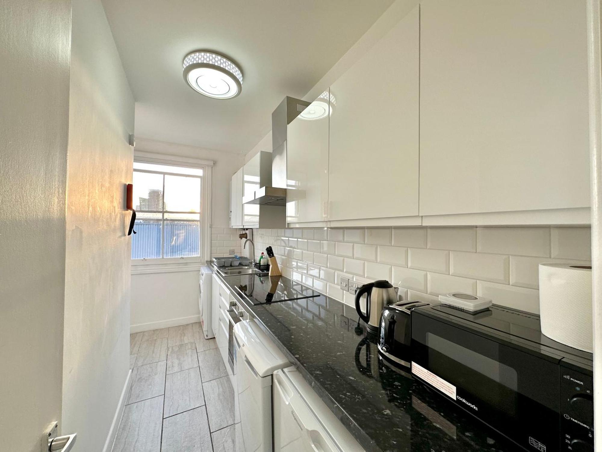 The Euston Guest House -60 ลอนดอน ภายนอก รูปภาพ