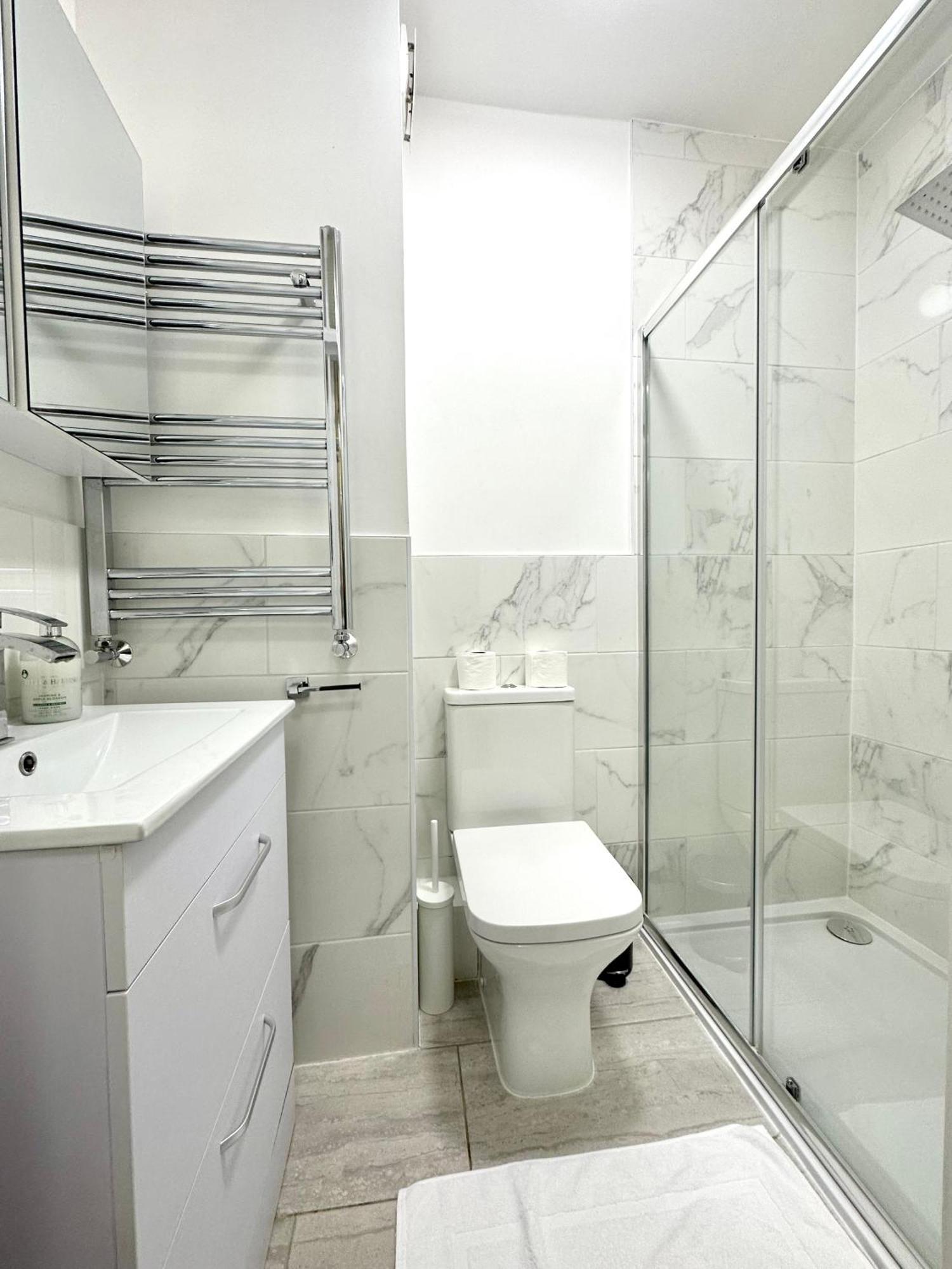 The Euston Guest House -60 ลอนดอน ภายนอก รูปภาพ